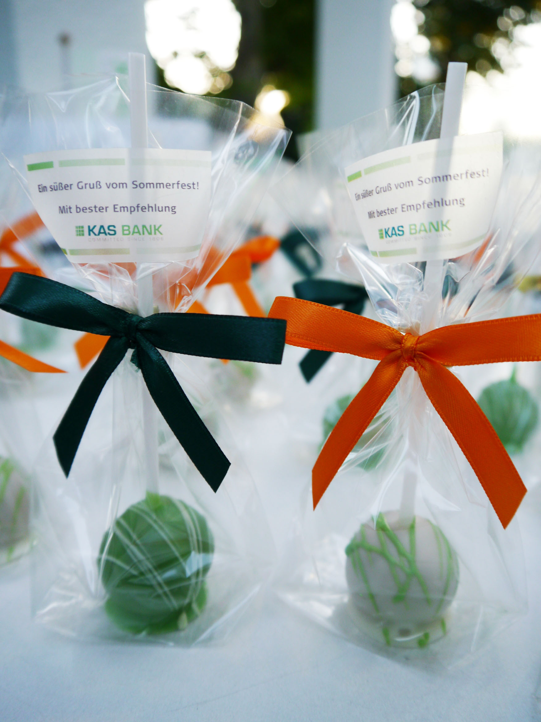 KAS-Bank-Cake Pops