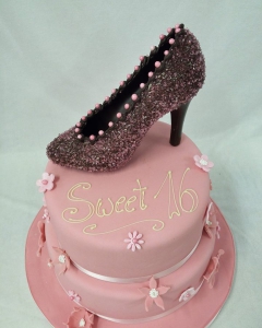 Torte mit Schuh