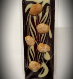 Zartbitter mit grillierter Mandel - 50g